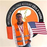 Prof de finance et mathématique certifié et disponible pour les élèves du collège et lycée.