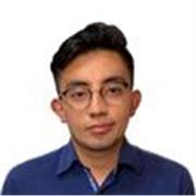 Profesor que imparte clases como refuerzo académico