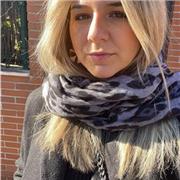 Estudiante de tercer grado de economía e ingeniería matemática