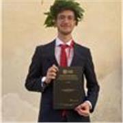 Laureato in Mediazione Linguistica ed Interculturale con esperienza in Giappone impartisce lezioni di livello base di giapponese