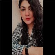 Profesora de iniciación musical y violín, certificada en el método Suzuki