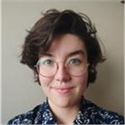 Young and dynamic native French and English tutor