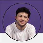 Profesor de ganchillo creativo para jóvenes y principiantes. Clases dinámicas para aprender desde cero o mejorar técnica.