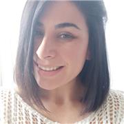 Profesora en Educación del Movimiento - Facilitadora de Yoga Terapéutico - Relatora bienestar laboral integrativo