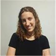 Imparto clases de piano, lenguaje musical, canto, iniciacion a la musica... para pequeños y adultos en la ciudad de Granada. Soy graduada en pedagogía musical con más de 15 años de experiencia tocando el piano