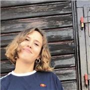 Offro lezioni private a ragazzi e ragazze di scuola elementare, media e superiore (solo biennio).