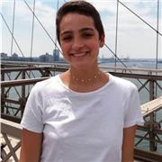 Profesora nativa imparte clases de español a extranjeros