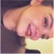 Me defino como una persona paciente, empática, respetuosa, amable y atenta. Voy a dar clases a niños desde primaria hasta la ESO 