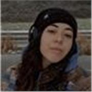 Educadora ambiental, asi como de otras materias como lengua, literatura, o filosofía. Soy de españa, Cádiz