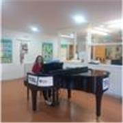 Sé feliz aprendiendo piano. Horta y Barcelona