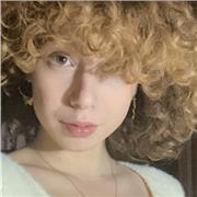 Studentessa al secondo anno di Università per ripetizioni