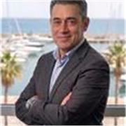 Profesional perfil generico en RRHH y entrenador nacional de futbol habiendo ejercido de Director de RRHH y Director Tecnico.