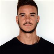 Offro lezioni private ai ragazzi delle scuole elementari, medie e superiori, adattandole a loro