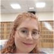 Chica apasionada de la historia y para todos los cursos 