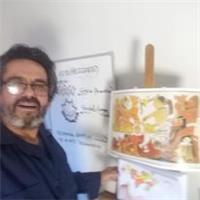 Profesor de Artes Visuales dicta clases a nivel escolar y superior