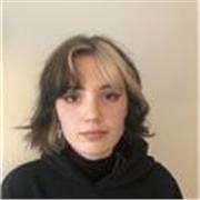 I give immersive and affordable private english lessons for those wanting to develop their skills