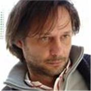 Design grafico, esperto dei programmi di grafica Photoshop e Illustrator