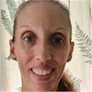 I am a passionate primary school teacher with 17 years of experience. I would love to teach English to children or adults!