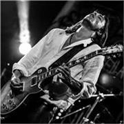 Impartisco lezioni di chitarra per tutti i livelli e tutte le età.
Se vuoi entrare nel mondo della chitarra chiamami!!!