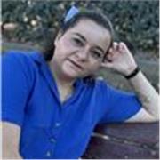 Profesora de inglés imparte clases particulares a niños de todas las edades