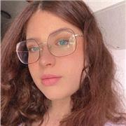 Universitaria ofrece clases a niños de la ESO