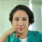 Maestra con experiencia en clases en línea de fisioterapia, anatomía, tanatología, biología, yoga