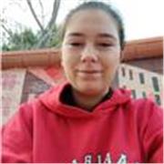Studentessa di storia all' università di Roma la Sapienza