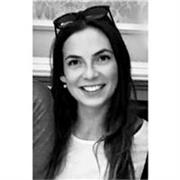 English tutor for adults online, with 10+ years in language education, corporate training, and personalised lessons
