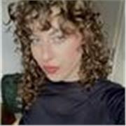 Estudiante de Bellas Artes con conocimientos medios (ESO) del ámbito científico y algo más avanzados en el ámbito de humanidades 