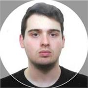 Desarrollador de software y profesor de informática online para todos los niveles, desde niños hasta adultos.