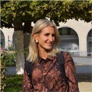 Senior Designer per lezioni private di Photoshop ed Illustrator