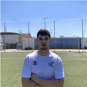 Entrenador personal de deportistas online. Llevo años formándome y soy especialista en optimización de rendimiento deportivo