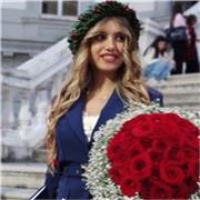 Laureata in Filologia Moderna impartisco lezioni private di italiano e latino; fornisco aiuto per compiti o esami universitari