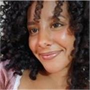 Profesora de primaria que puede ayudar con  tareas dirigidas, dibujo y arte, maquetas etc.