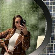 Soy profesora de primaria de todas las asignaturas y estoy cualificada y tengo experiencia enseñando inglés a todos los niveles