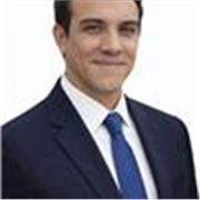 Licenciado en trabajo social. Graduado en la universidad nacional de Rosario. Argentina