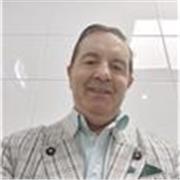 ITALIENISCHER MUTTERSPRECHER, MAXIMALE VERFÜGBARKEIT DER STUNDEN, AUCH AN WOCHENENDEN