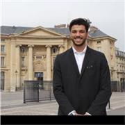 Diplômé d’un master droit privé et public des affaires à Assas, n’hésite pas à me contacter pour un accompagnement sur tes questions juridiques !
