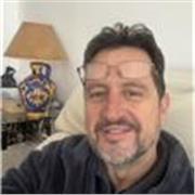 Ingeniero en Informática con más de 20 años de experiencia dando clases de asignaturas de ciencias, sobre todo  Matemáticas 