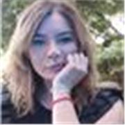 Psicóloga con experiencia en trabajos con adolescentes y jóvenes, ayudando su desempeño académico considerando factores emocionale