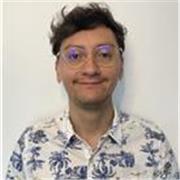 Investigador social, psicólogo, escritor, periodista
