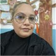 Licenciada en economía con dominio de matemáticas, entre otras asignaturas 