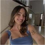 Estudiante universitaria en su último año de carrera, tengo el título de B2 en inglés, ofrezco clases de inglés en Cádiz. 