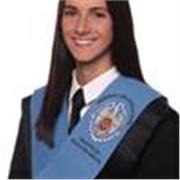 Profesora titulada de infantil, con experiencia con alumnos en clases particulares, extraescolares, campamentos y prácticas.