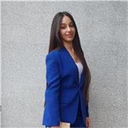 Soy estudiante universitaria y doy clases de apoyo escolar para Primaria y ESO, además de clases de inglés.

