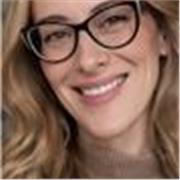 Profesora de pilates reformer para todas las edades 