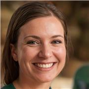 Muttersprachliche Online-Französischlehrerin für Anfänger und Fortgeschrittene. Schwerpunkt: Konversation und Wortschatz