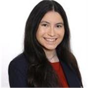 Profesora de francés con clases adaptadas a cada alumno.