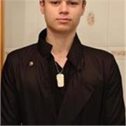 Profesor joven de primaria y  de eso particular