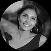 Profesora de Yoga Certificada, doy clases para todos los niveles. Las clases las imparto de forma online